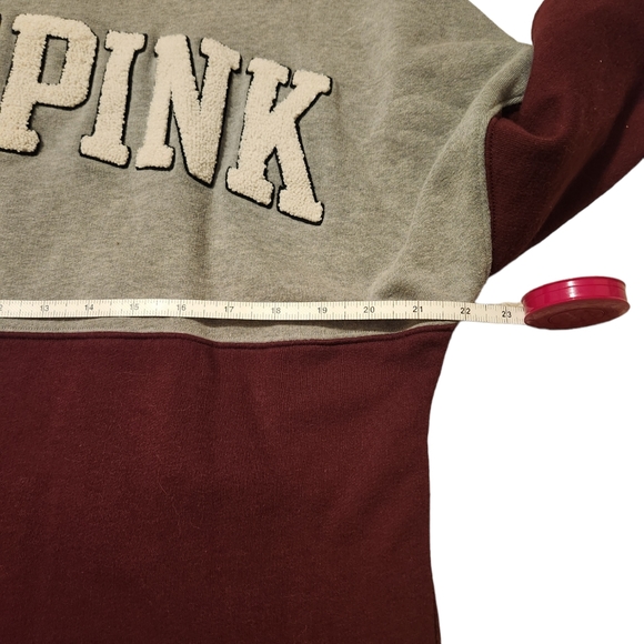 Vs Pink Pullover Sweatshirt - Picture 4 of 8